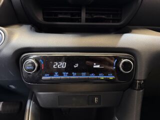 Yaris Hybrid 116h e-CVT Dynamic - Garantie 12 Mois 2022 occasion 94360 Bry-sur-Marne