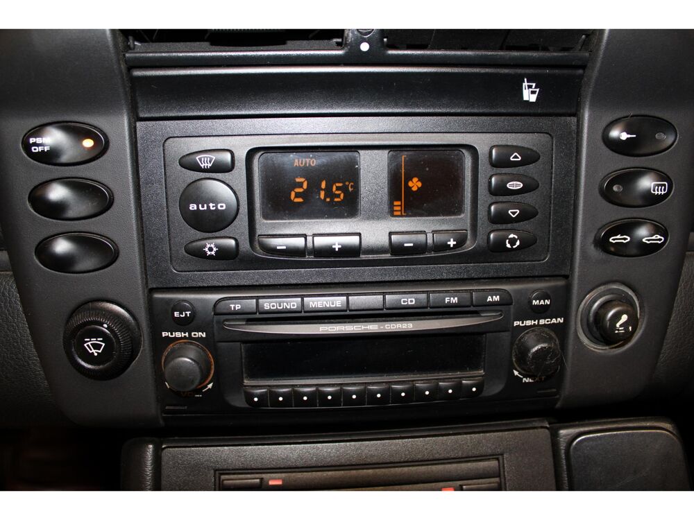 Boxster S 986 3.2i 260 PHASE 2 Suivi complet Aucun frais &agrave; pr&eacute;voir 2003 occasion 59493 Villeneuve-d'Ascq