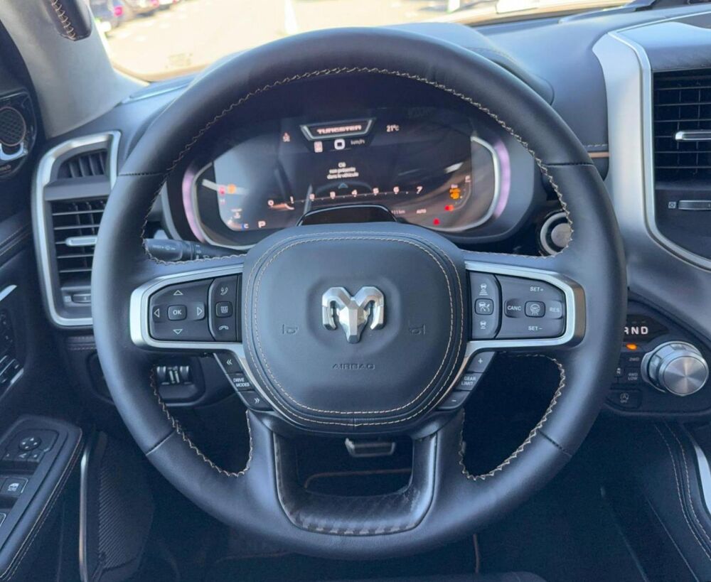 RAM 1500 CREW TUNGSTEN AIR BOX HAYON MULTI 2026 occasion 91830 Le Coudray-Montceaux