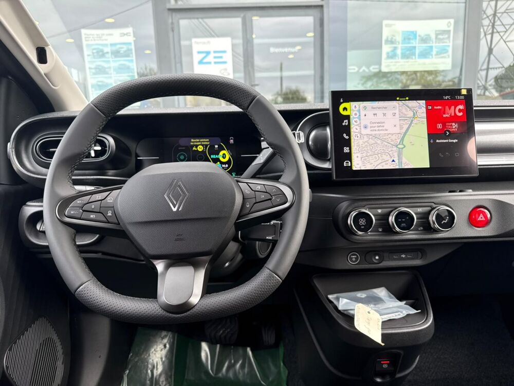 Twingo E-Tech Autonomie Urbaine 80 Techno a partir de 140 euros / m 2026 occasion 31660 Bessi&egrave;res