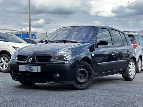 Renault clio II - 1.6l 16V - 110ch - BVA - Luxe Privi