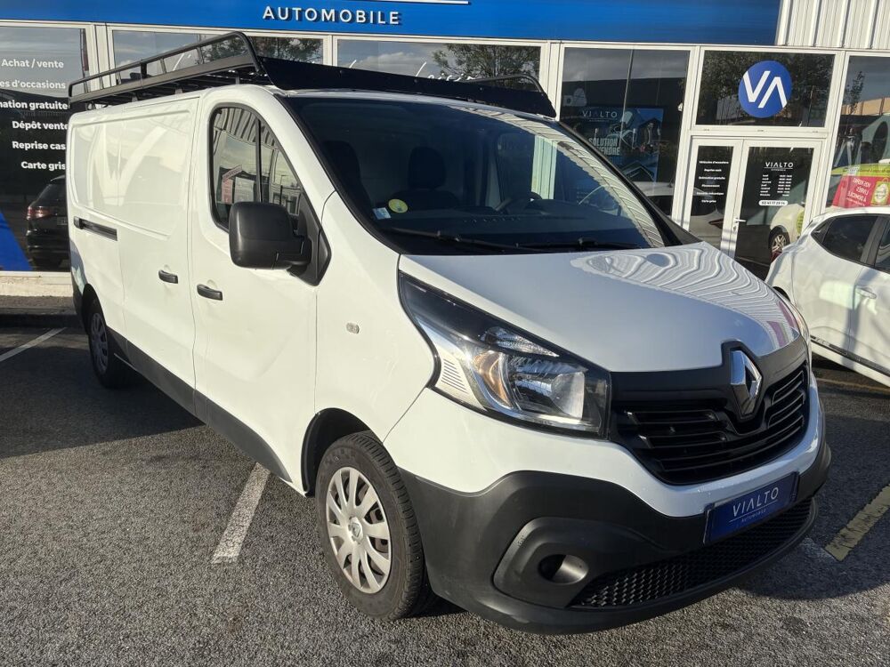 Trafic L2H1 1300 Kg 1.6 dCi 125 Grand Confort CARPLAY GALLERIE 2018 occasion 49070 Beaucouz&eacute;