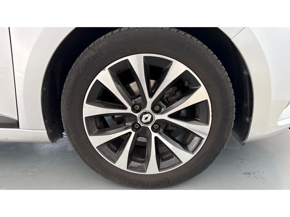 Clio 1.0 Tce - 90 ch V Equilibre / CARPLAY / SUIVI FACTURES / CLI 2023 occasion 17600 Saujon
