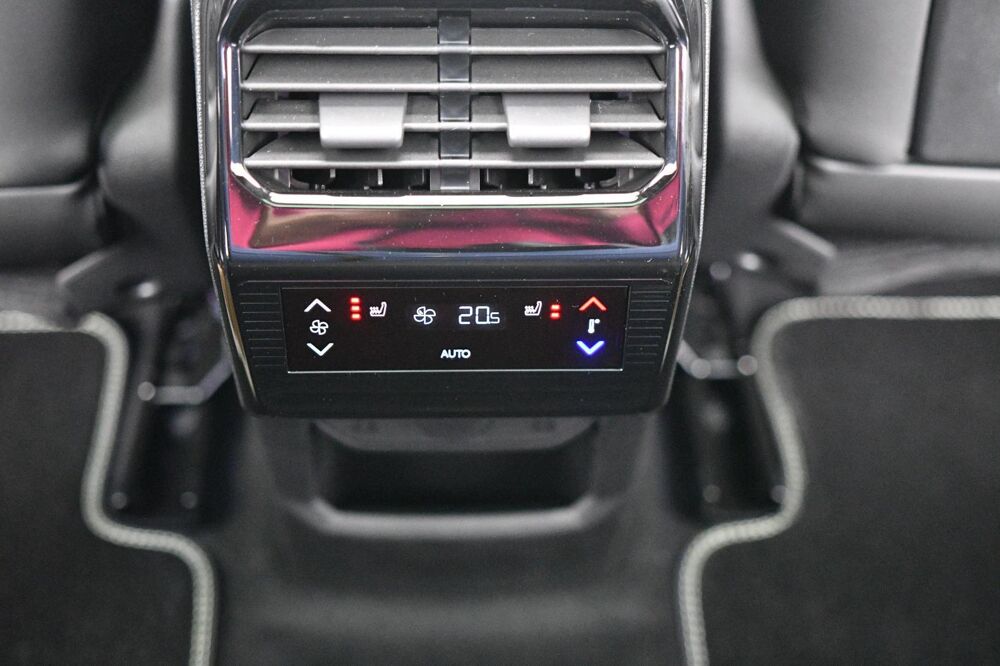 5008 Plug-in Hybrid 225 ch e-DCS7 GT occasion 17130 Montendre
