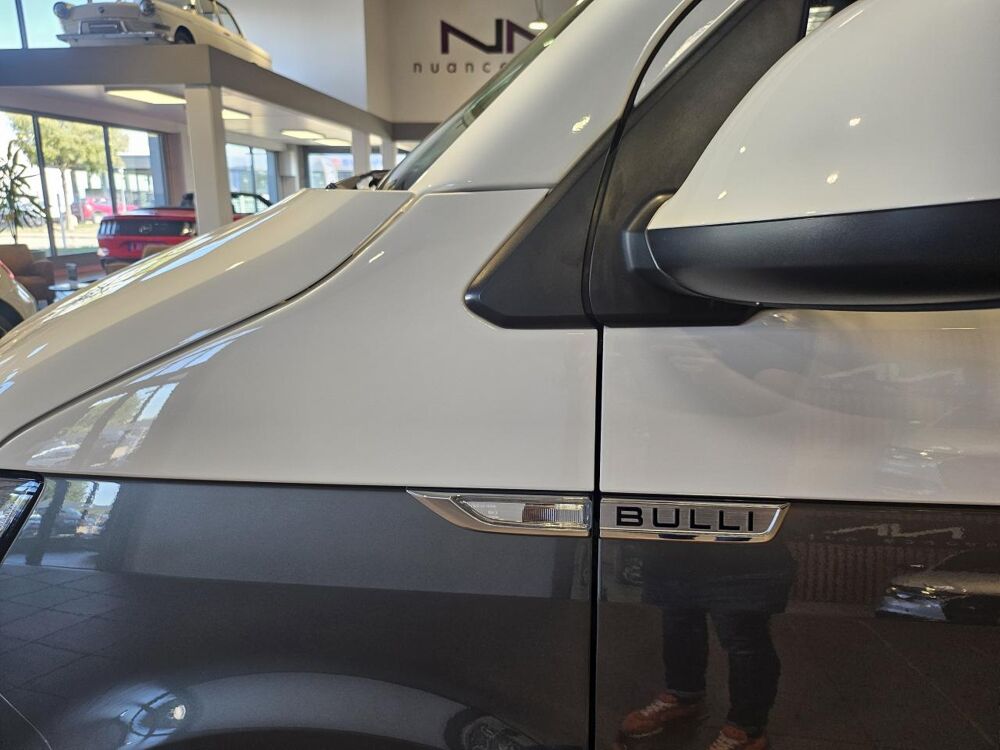 MULTIVAN T6 2.0 TDI 198 DSG GENERATION SIX 7PL BULLI 2019 occasion 26000 Valence