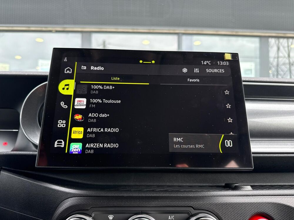 Twingo E-Tech Autonomie Urbaine 80 Techno a partir de 140 euros / m 2026 occasion 31660 Bessi&egrave;res