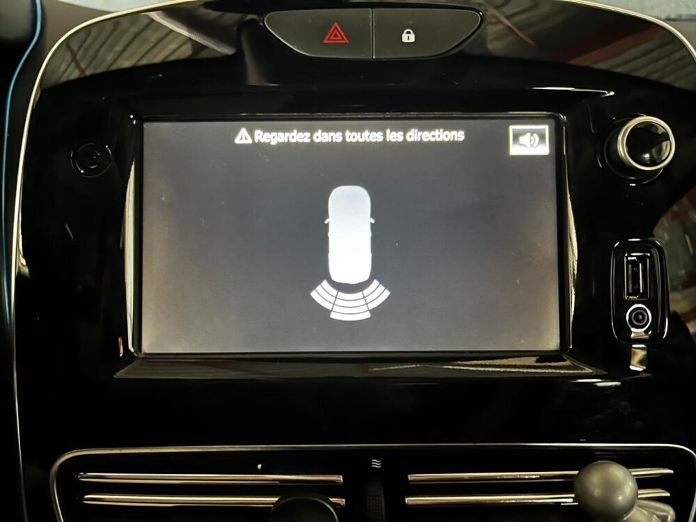 Clio IV 1.5 Energy DCI 75CH BUSINESS - COURROIE CHANGEE - GARANTI 2019 occasion 33700 M&eacute;rignac