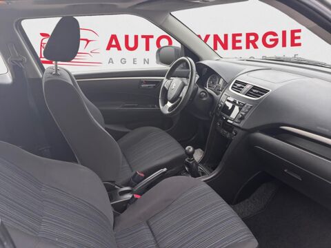 Swift 1.3 DDiS toit ouvrant 2015 occasion 13400 Aubagne