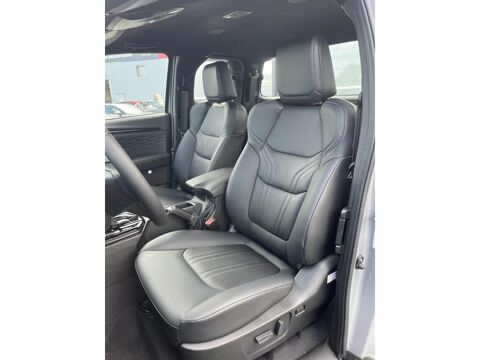 D-Max NOUVEAU 2.2 L ! * 44 724 HT *SPACE NITRO SPORT 2.2 A/T 4x4 M 2026 occasion 44700 Orvault