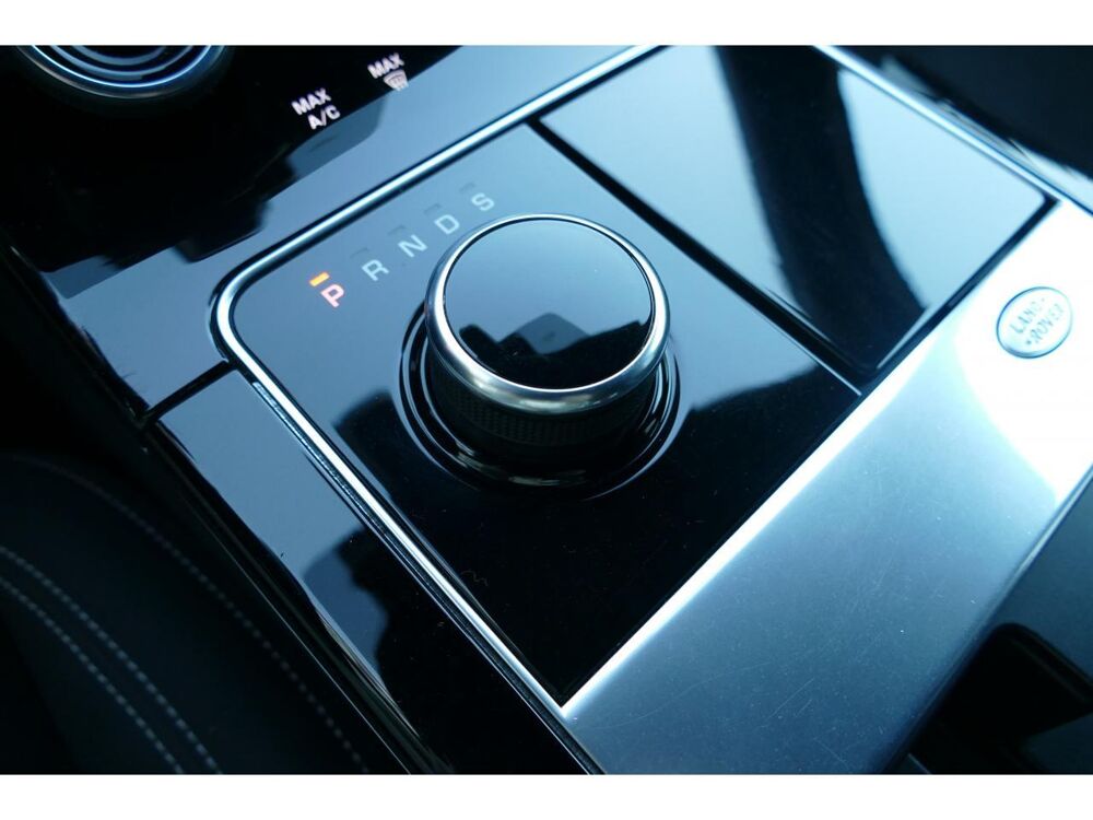 Range rover velar 2.0 D240 R-Dynamic BVA8 2017 occasion 06550 La Roquette-sur-Siagne