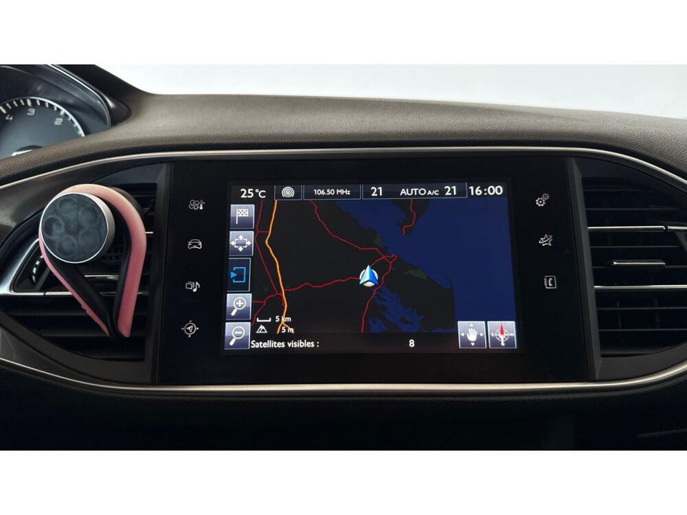 308 SW 2.0 BlueHDi - 150 ch BREAK Allure / CAMERA DE RECUL / SU 2015 occasion 17600 Saujon