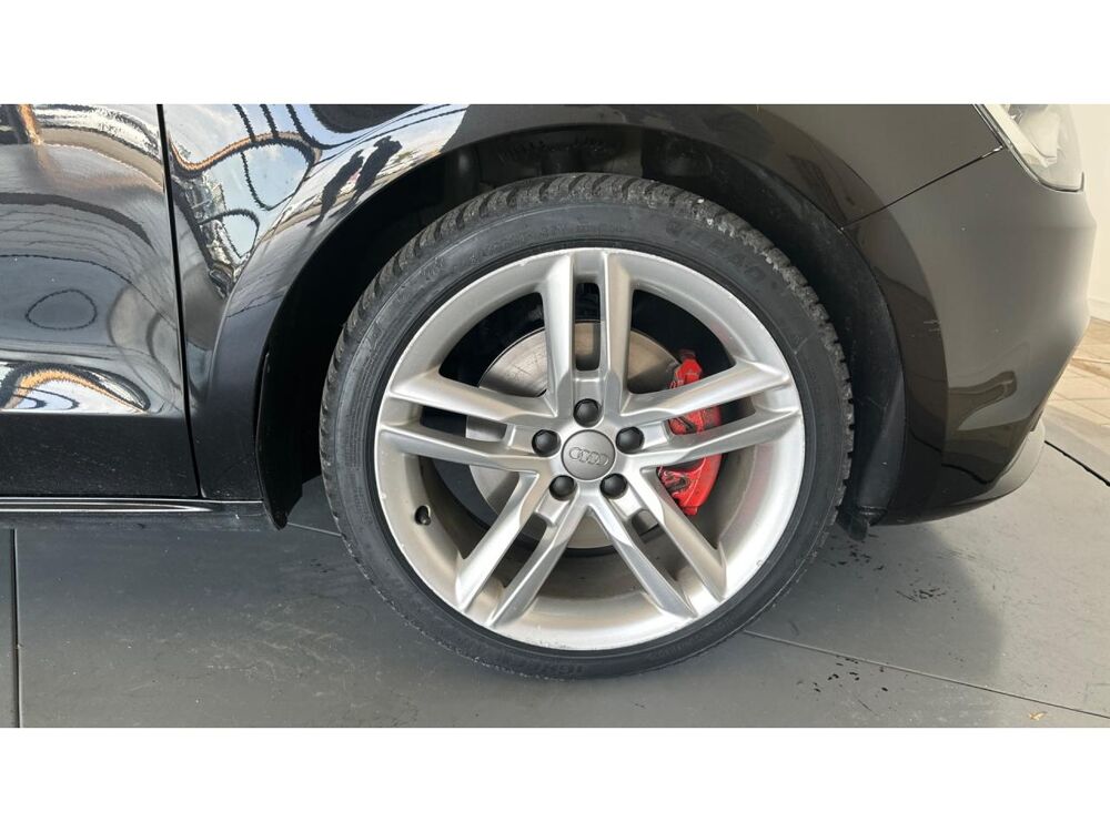 A1 1.4 TFSI 122 S-tronic S LINE 2011 occasion 17600 Saujon
