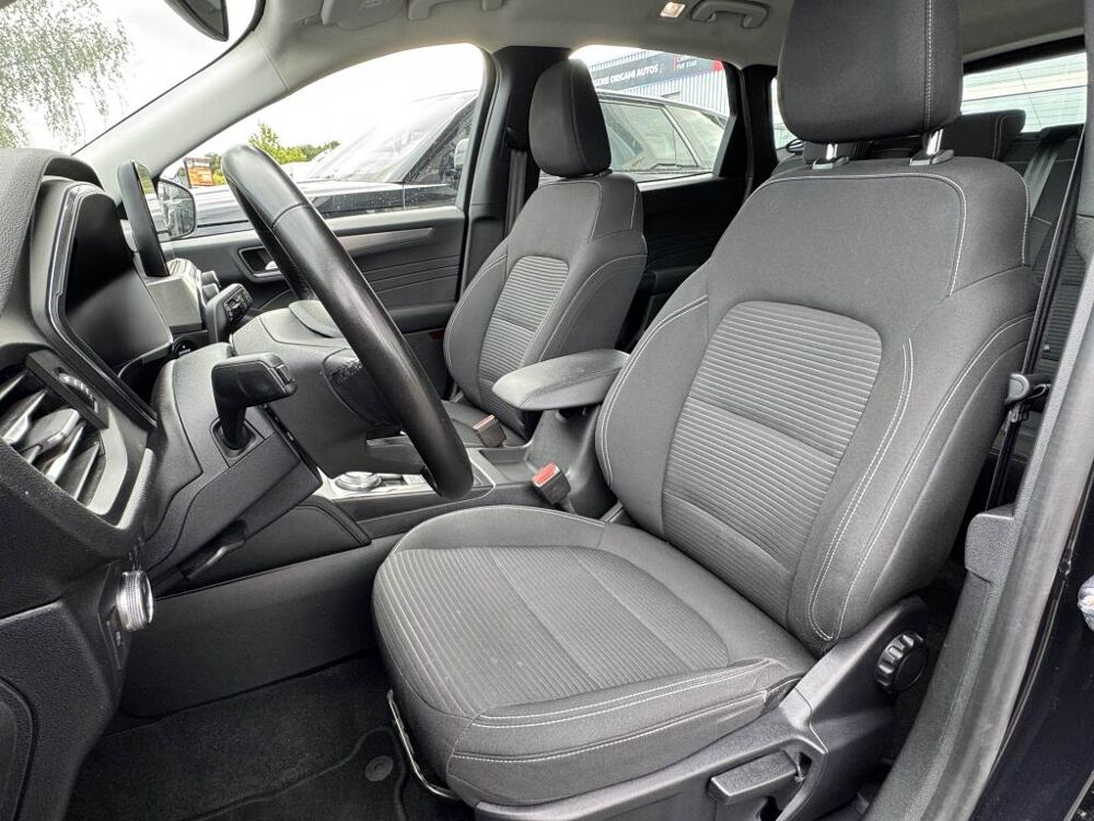 Kuga PHEV 2.5 Duratec 225ch e-CVT PHEV 2023 occasion 44700 Orvault