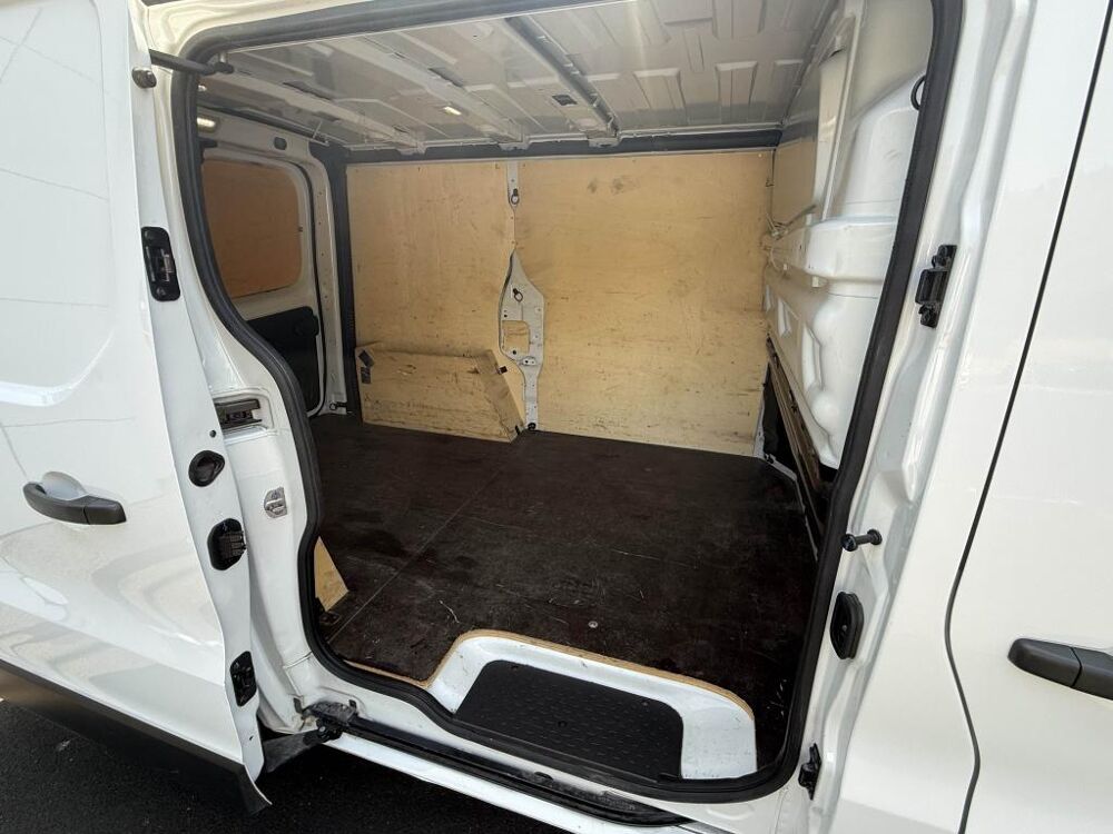 Trafic L1H1 2800 Kg 2.0 Blue dCi - 130 Fourgon Confort L1H1 TVA REC 2023 occasion 19100 Brive-la-Gaillarde