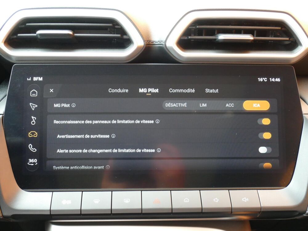 ZS EV II 1.5 HYBRID+ 197 LUXURY - BVA & PACK TO. 2026 occasion 77090 Coll&eacute;gien