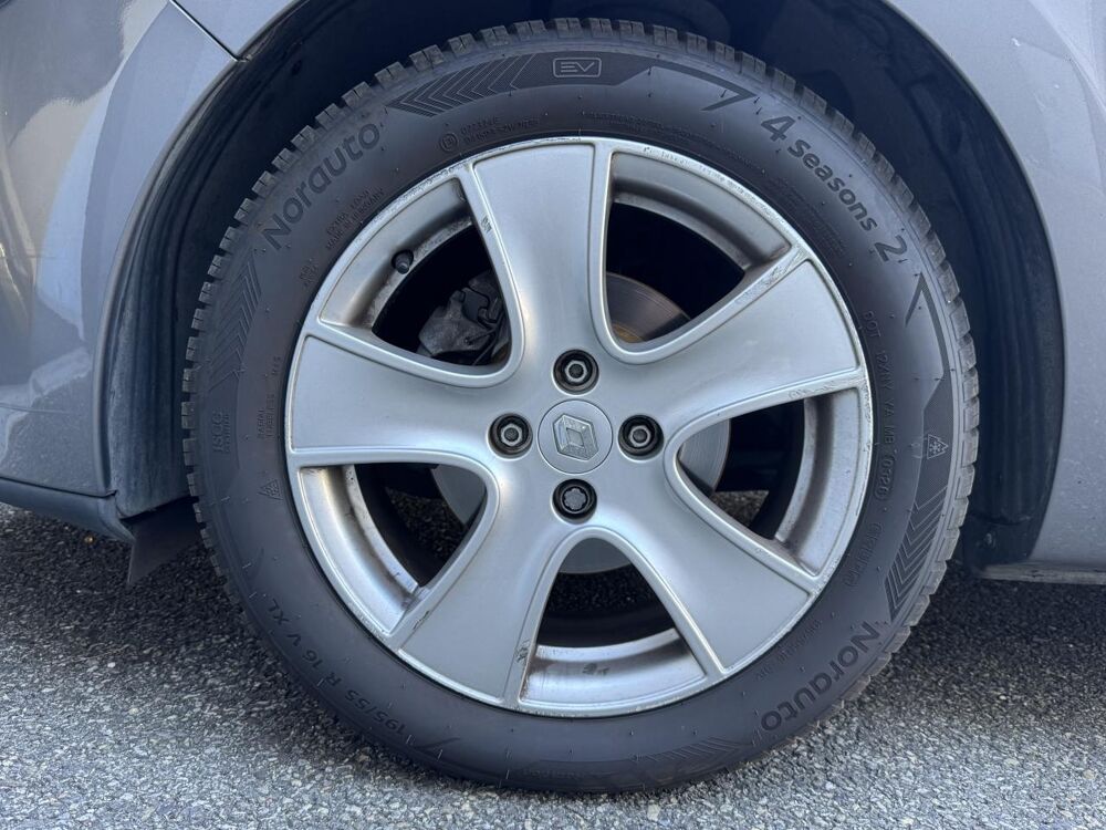 Clio 0.9 TCe - 90 Intens 2014 occasion 38330 Montbonnot-Saint-Martin