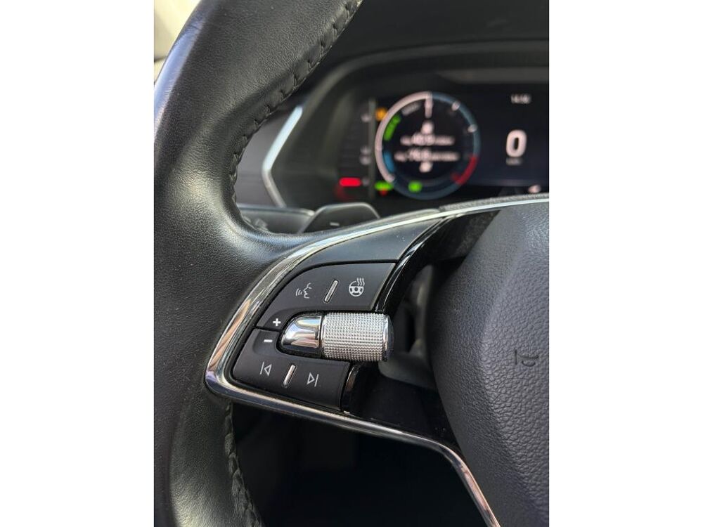 Octavia iV BUSINESS 1.4 TSI PHEV 204 DSG6e S&S 2021 occasion 44700 Orvault