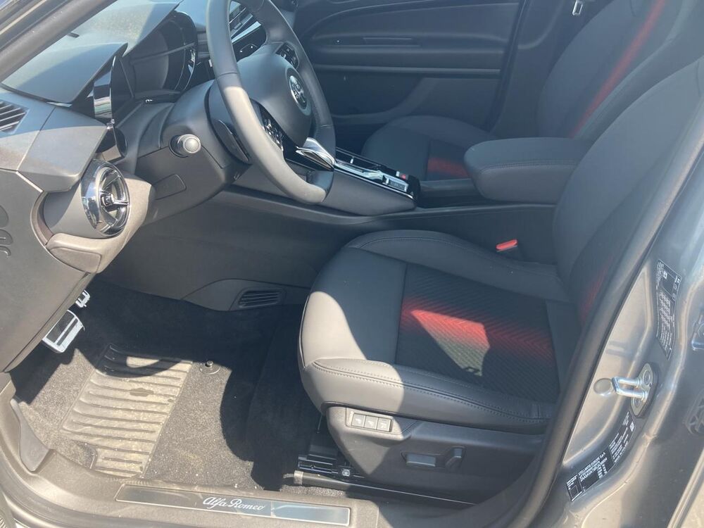 Junior 1.2 ibrida 145 speciale e-dct6 2026 occasion 54520 Laxou
