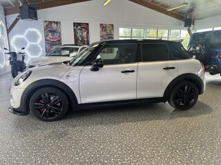 Cooper D 2.0 190 COOPER S BVA - GARANTIE 12 MOIS 2018 occasion 16000 Angoul&ecirc;me