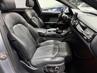 S8 PLUS 4.0 V8 TFSI 605 QUATTRO TIPTRONIC BVA - Toit ouvrant & 2016 occasion 94360 Bry-sur-Marne