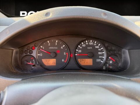 Navara 2.5 dCi - 174 PICK-UP SIMPLE CABINE King Cab Confort PHASE 2008 occasion 78760 Jouars-Pontchartrain