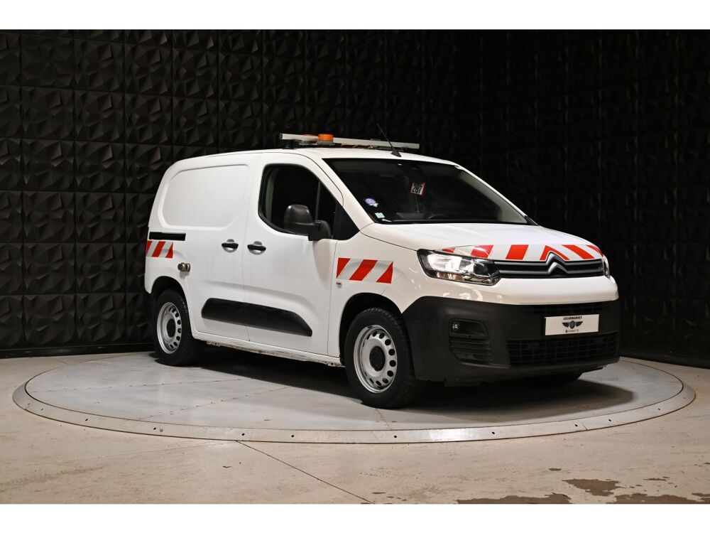 Berlingo 1.2 PURETECH S&S - 100 III FOURGON Fourgon M Worker 1000 kg 2021 occasion 77100 Meaux