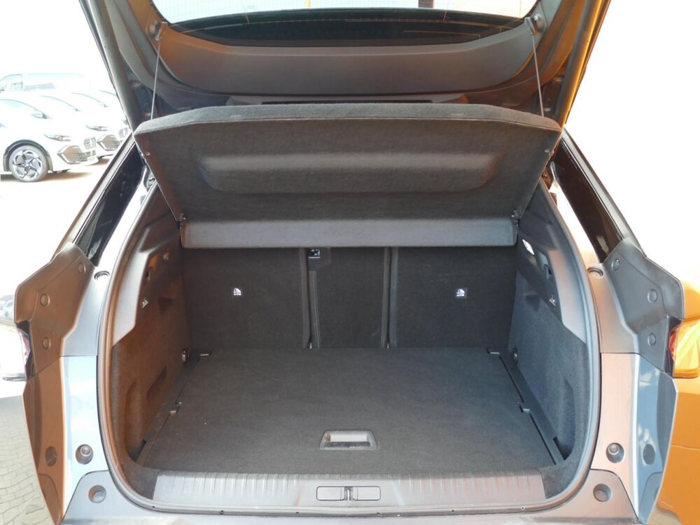 3008 III HYBRID 136 GT - BV E-DCS6 & PACK ATTELAGE 2024 occasion 77090 Coll&eacute;gien