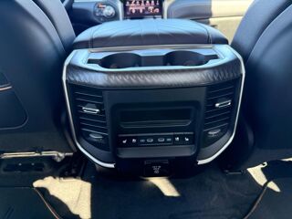 RAM 1500 CREW TUNGSTEN AIR BOX HAYON MULTI 2026 occasion 91830 Le Coudray-Montceaux
