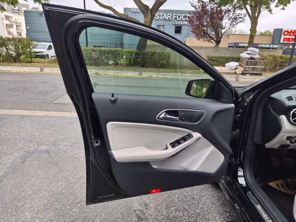 Classe A A 160 BERLINE - BM 176 Sensation 2015 occasion 77185 Lognes