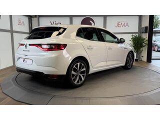 M&eacute;gane 4 1.6 dCi 130 Intens - Suivi Renault - Camera - affichage te 2017 occasion 60740 Saint-Maximin