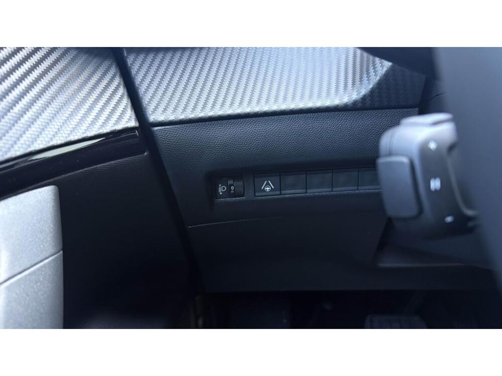 2008 1.2i Hybrid 145 Allure +PK DRIVE+360&deg;+KEYLESS+PK NAV 2026 occasion 81580 Soual