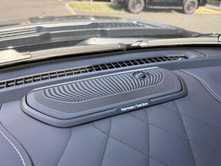 RAM 1500 CREW LIMITED NIGHT EDITION BOX HAYON MULTI V8 5,7L 2026 occasion 91830 Le Coudray-Montceaux