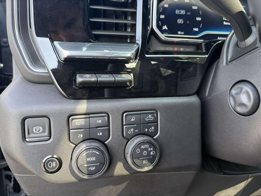 Divers Crewcab High Country V8 EcoTec 6.2L 4WD 2025 occasion 91830 Le Coudray-Montceaux