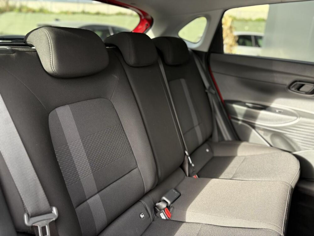 i20 1.T-GDI 100 Klass avec GPS, Cam&eacute;ra de recul et Apple Car Pla 2025 occasion 35300 Foug&egrave;res