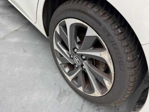 Auris Touring VVT-i - 2016 - Design - Garantie 12 mois 2016 occasion 33130 B&egrave;gles