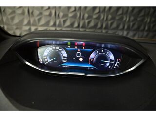 5008 1.2i PureTech 12V S&S - 130 II 2017 Allure Pack PHASE 2 2023 occasion 77100 Meaux