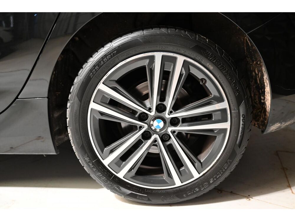S&eacute;rie 1 116d - BV DKG BERLINE F40 Business Design 2022 occasion 77100 Meaux
