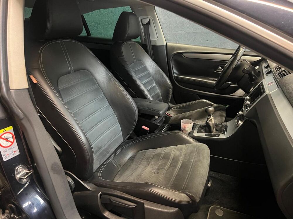 Passat 2.0 16V TDI BlueMotion - 140ch Carat - GARANTIE 6 MOIS MINIM 2011 occasion 33700 M&eacute;rignac