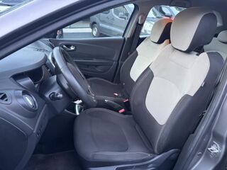 Captur 1.5 dCi - 90ch Intens 2018 / distribution, entretien, CT OK 2018 occasion 30260 Orthoux-S&eacute;rignac-Quilhan
