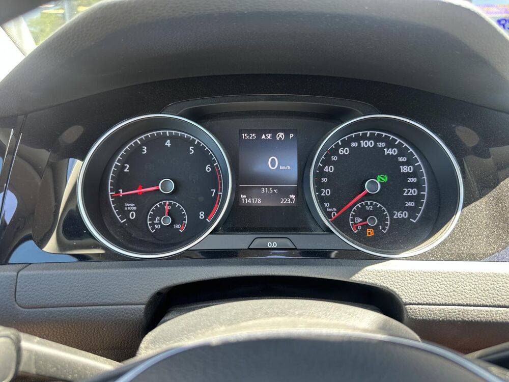 Golf 1.5 TSI - CARAT 150 - BVA DSG 7 - GARANTIE 12 MOIS 2018 occasion 33450 Montussan