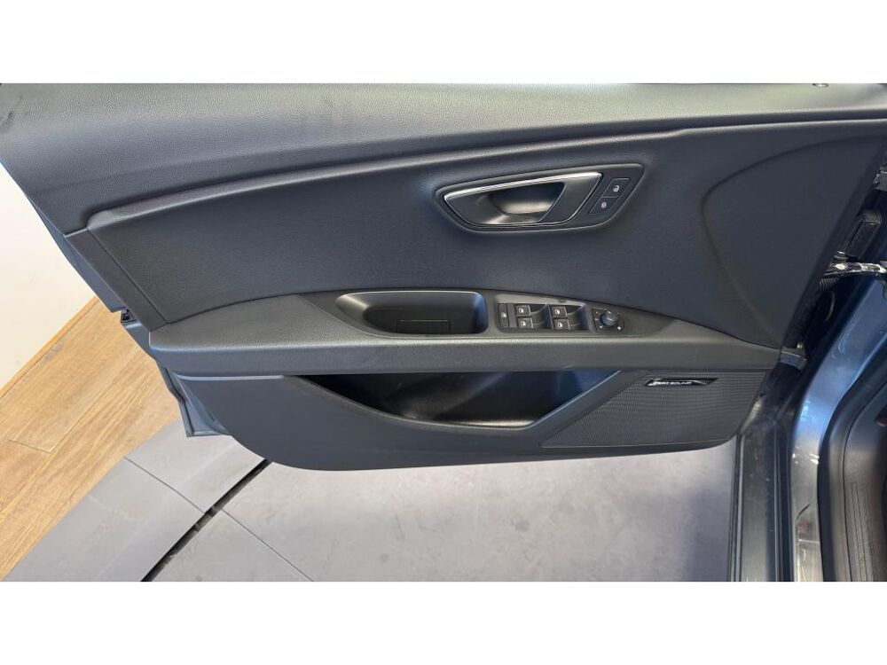 Leon ST 2.0 TDI 184 - DSG 6 - Matrix Led - Entretien Complet - 2015 occasion 60740 Saint-Maximin