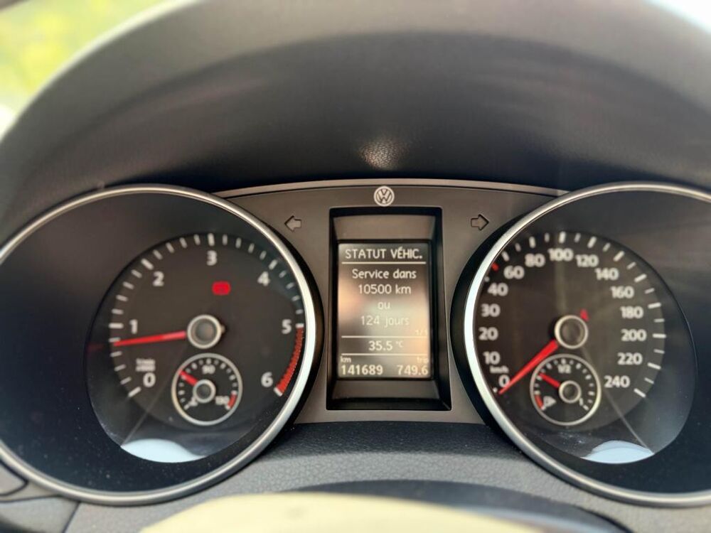 Golf CONFORTLINE 1.6 TDI 105CH - RADARS - REGULATEUR - BLUETOOTH 2012 occasion 13760 Saint-Cannat
