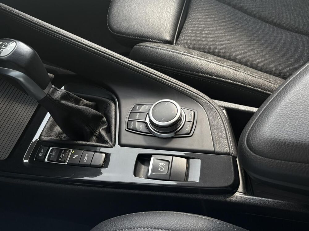 X2 (F39) xDrive 25e 220 M Sport avec GPS, Cam&eacute;ra et Hayon &eacute;lect 2021 occasion 35300 Foug&egrave;res