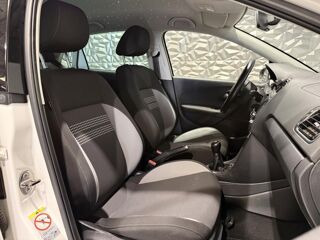 Polo 1.2i - 60 V 6R Life Equip&eacute;e Car play / Ciel Etoil&eacute; 2013 occasion 78680 &Eacute;p&ocirc;ne
