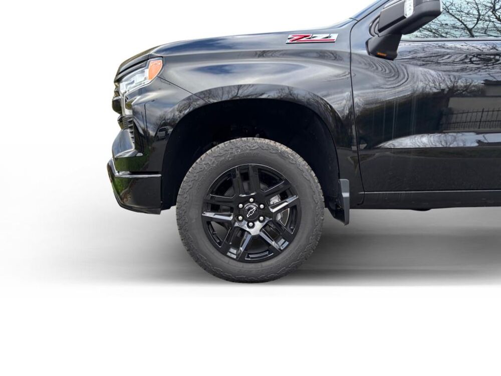 Divers Chevrolet V8 LT Trail Boss 4WD 2026 occasion 78780 MAURECOURT