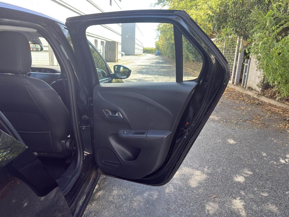 Corsa 1.2i Turbo - 100 S&S F BERLINE Elegance PHASE 1 2020 occasion 77185 Lognes