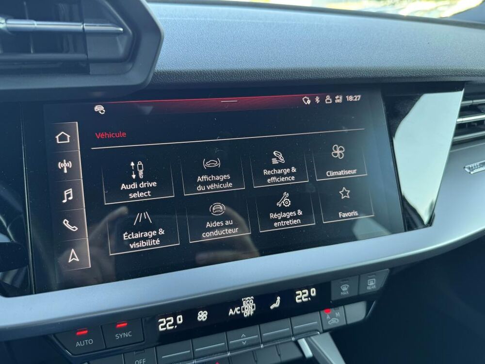 A3 SPORTBACK BUSINESS LINE 40 TFSI E - 204ch S-Tronic 6 2022 occasion 44700 Orvault
