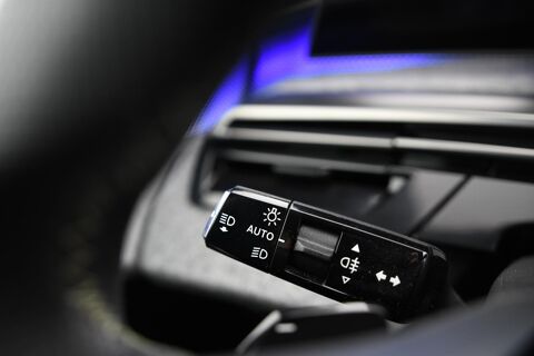 5008 Plug-in Hybrid 225 ch e-DCS7 GT occasion 17130 Montendre