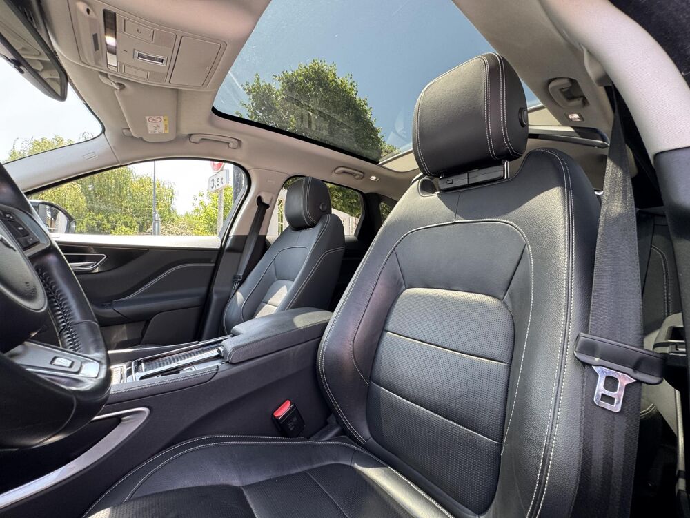 F-PACE 3.0 D V6 - 300 - BVA - Stop/Start - AWD R-Sport / GARANTIE / 2016 occasion 78300 Poissy