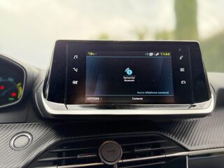 208 ALLURE 136CH 50KWH - RADARS - CARPLAY - PHASE 2 2024 occasion 13760 Saint-Cannat